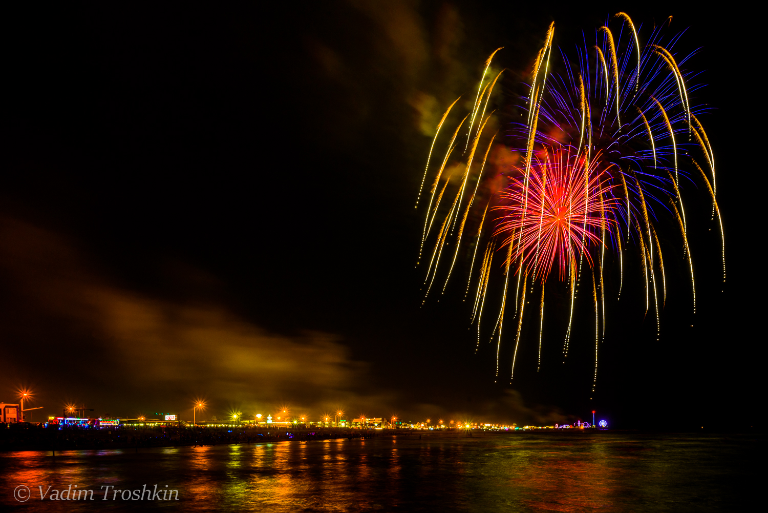 July 4th Fireworks Blog _DSC0943.jpg